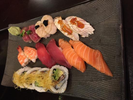 Ken's Sushi Bar Dining